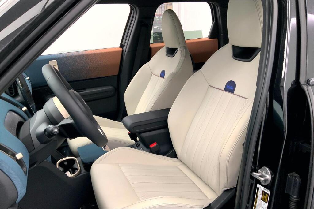 2025 Mini Countryman ALL4 photo 12