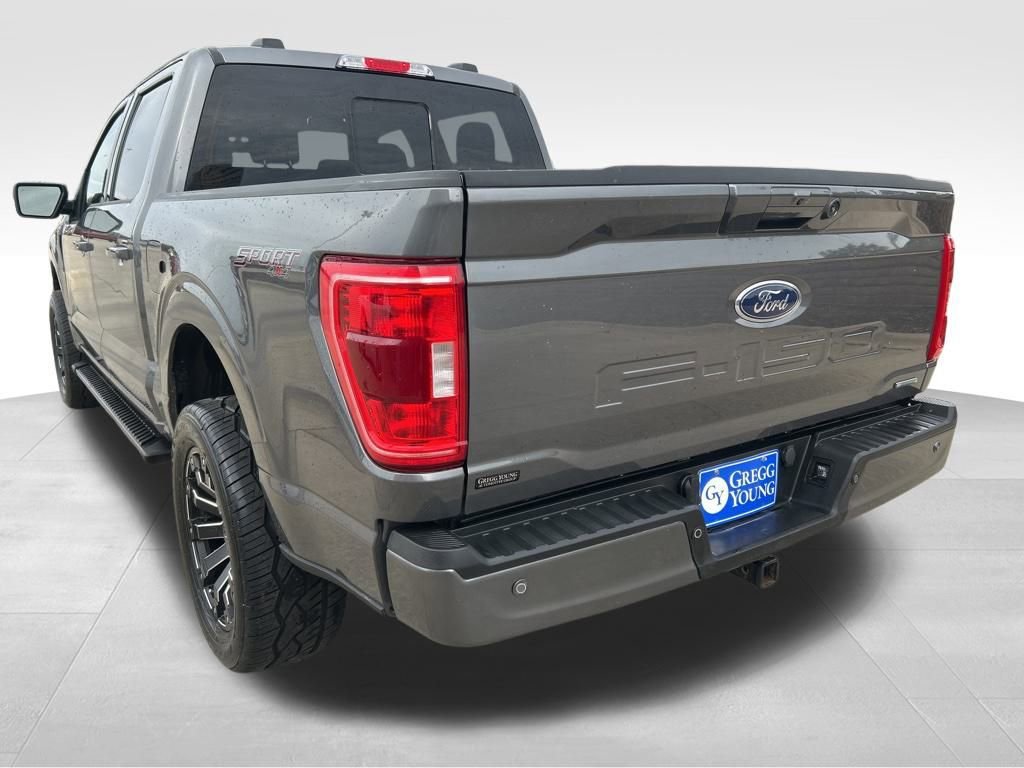 2023 Ford F-150 XLT photo 2