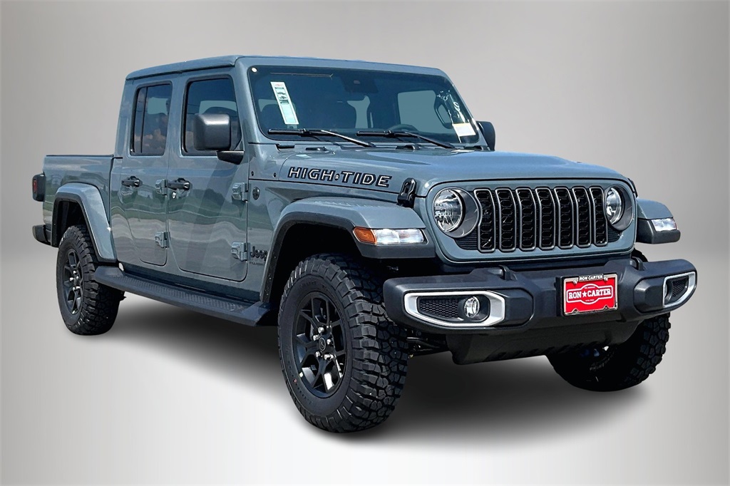2025 Jeep Gladiator High Tide's photo