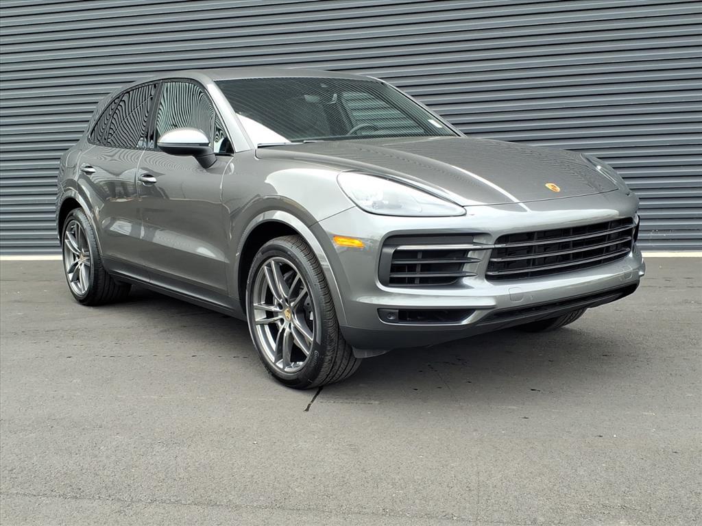 2023 Porsche Cayenne Platinum Edition photo 31