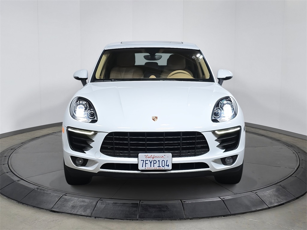2015 Porsche Macan S photo 2