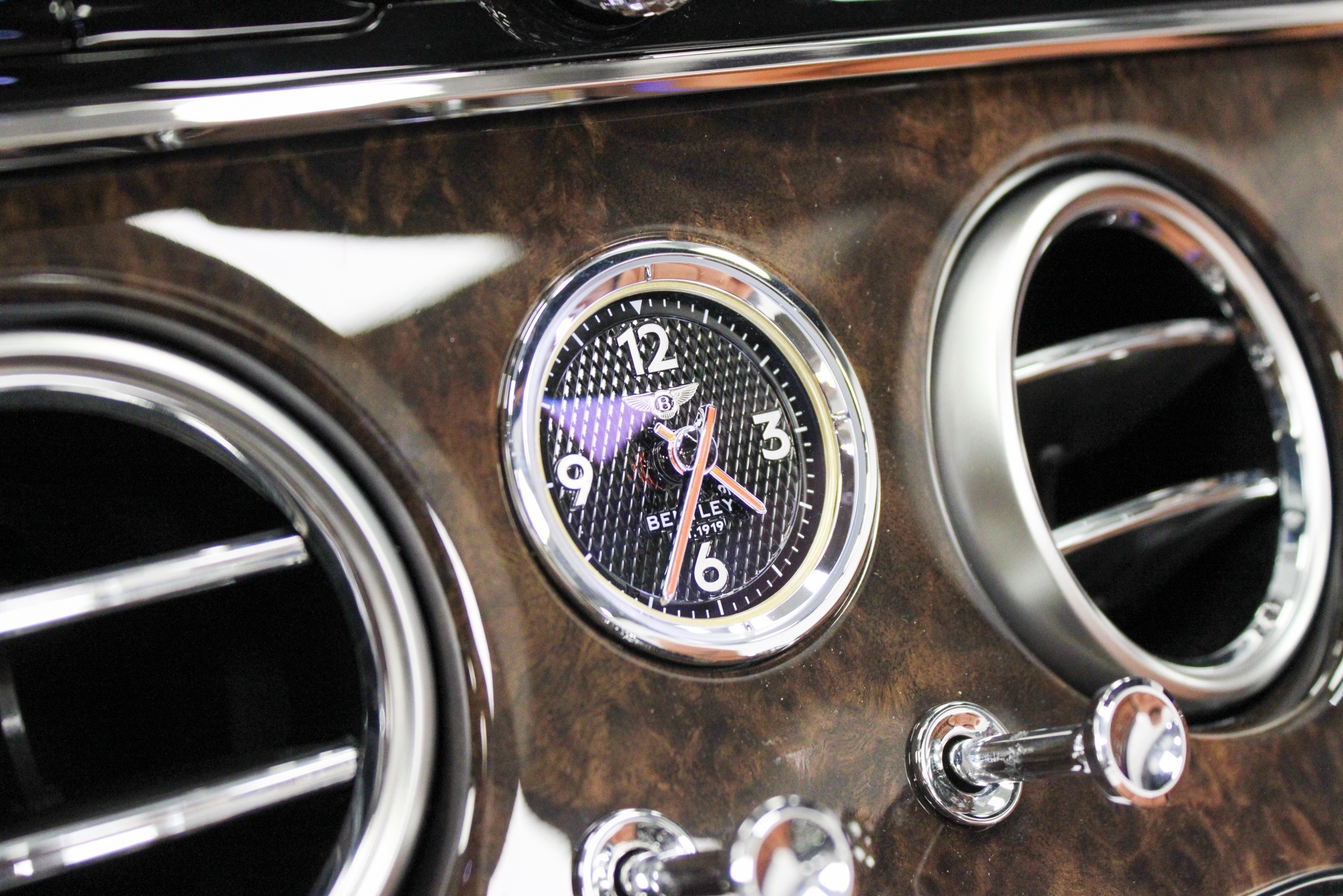 2026 Bentley Continental GTC photo 28