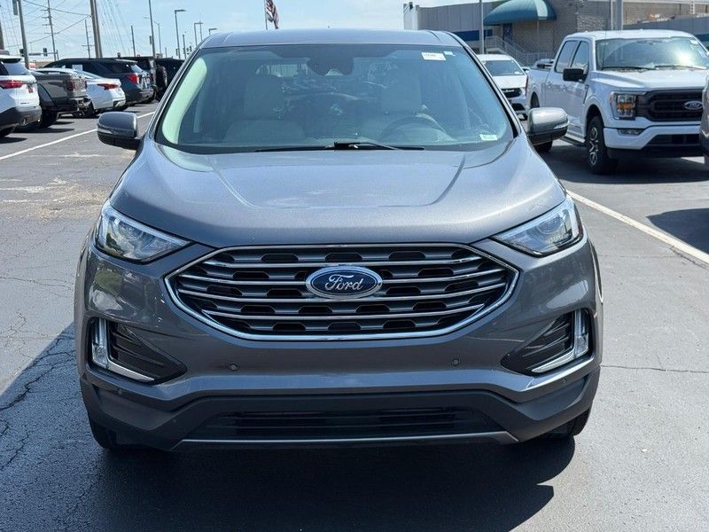 Used 2022 Carbonized Gray Metallic Ford Titanium image 10