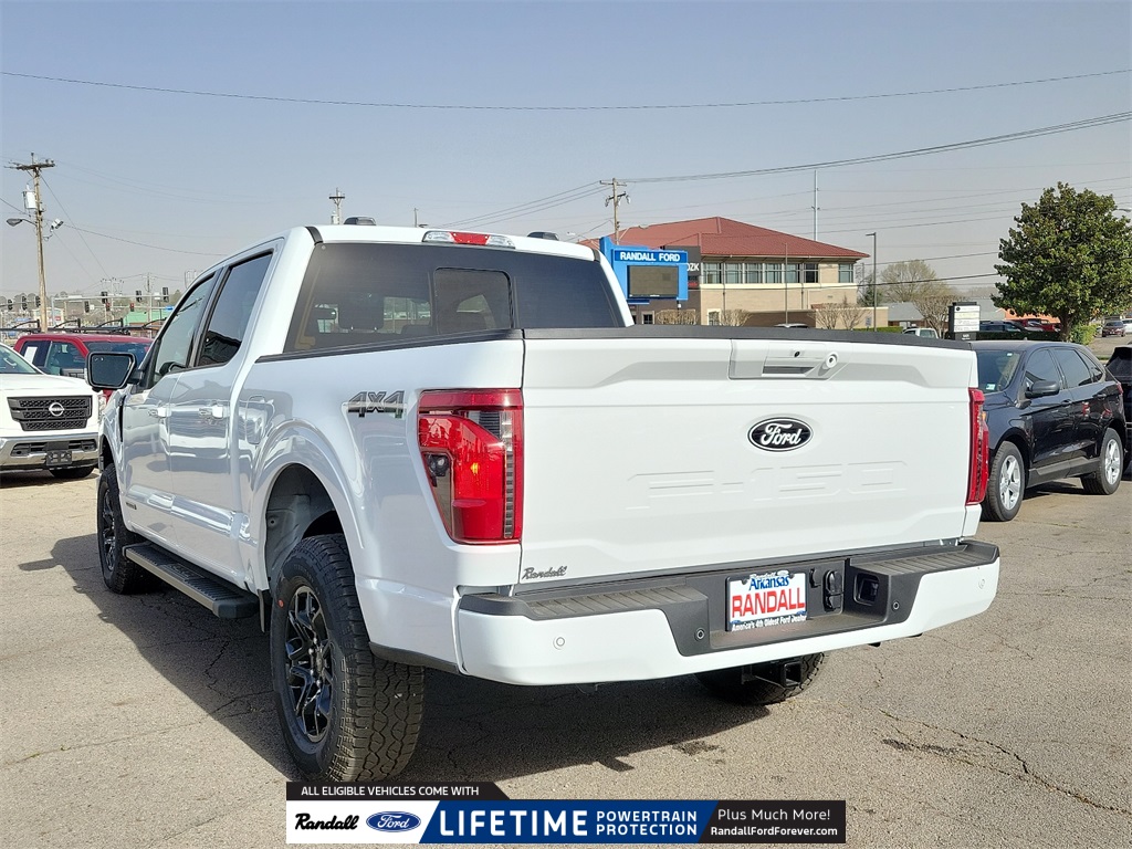 2025 Ford F-150 XLT photo 4