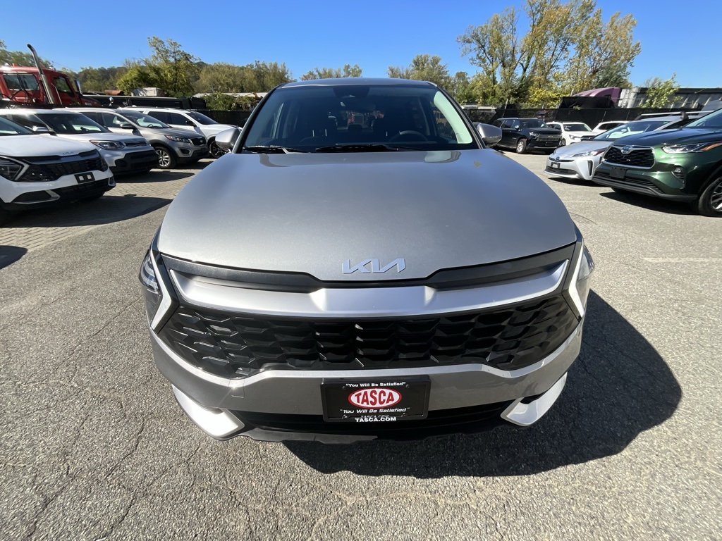 2025 Kia Sportage LX photo 2
