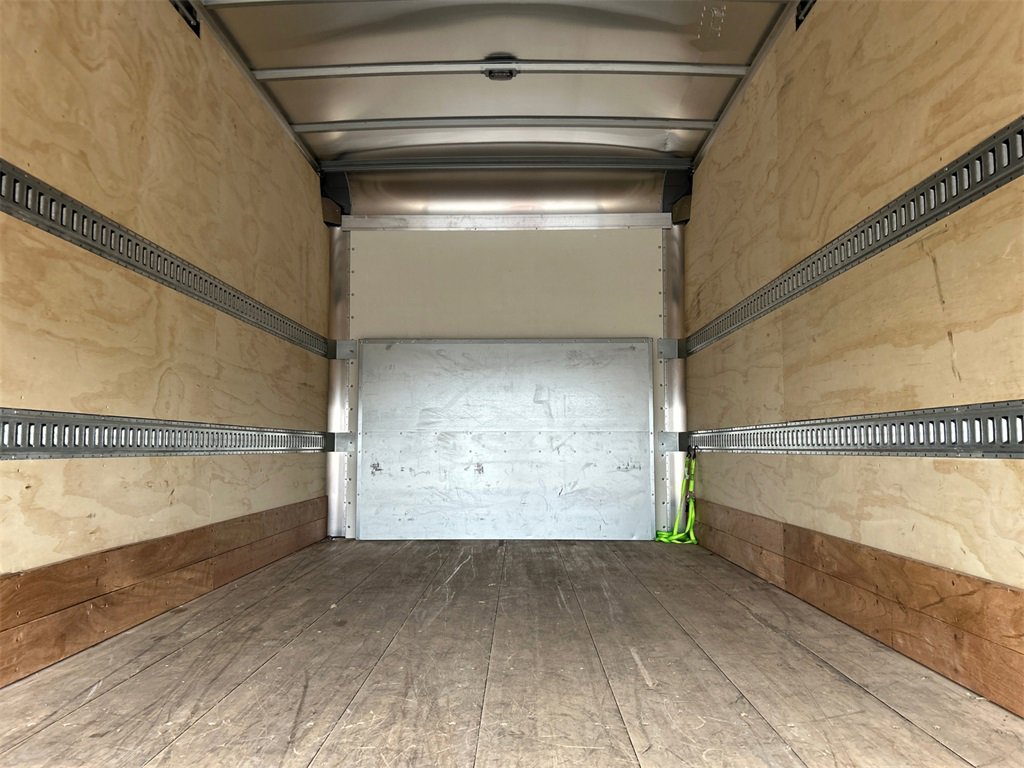 2024 FORD E-450 - Image 24