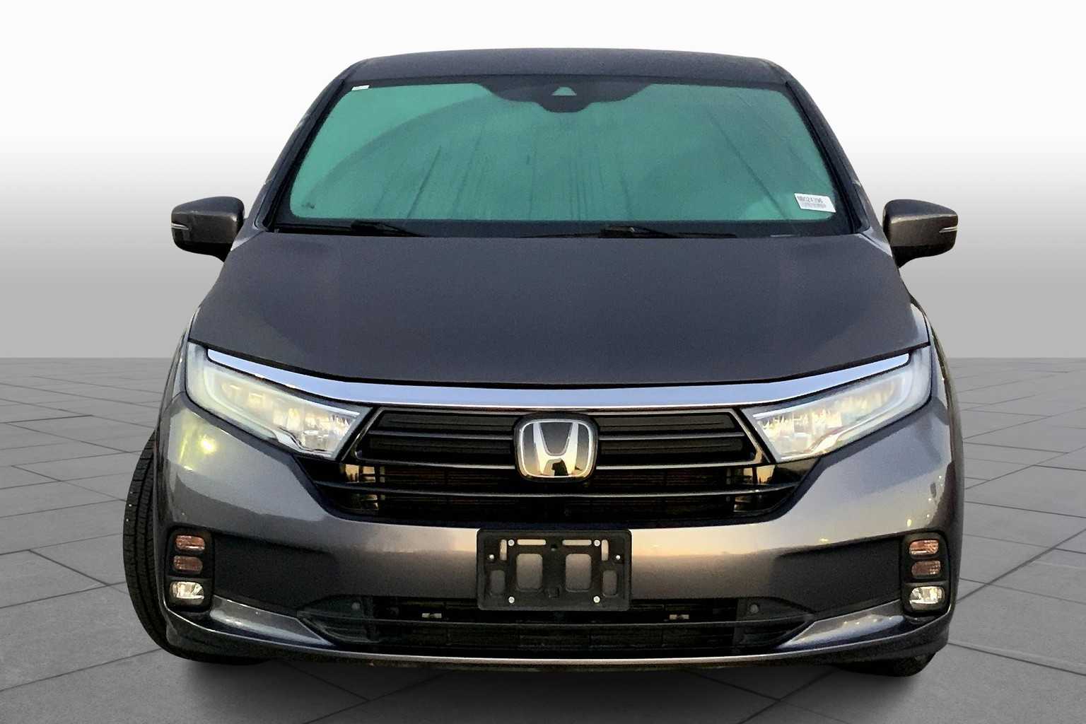 2022 Honda Odyssey EX photo 3
