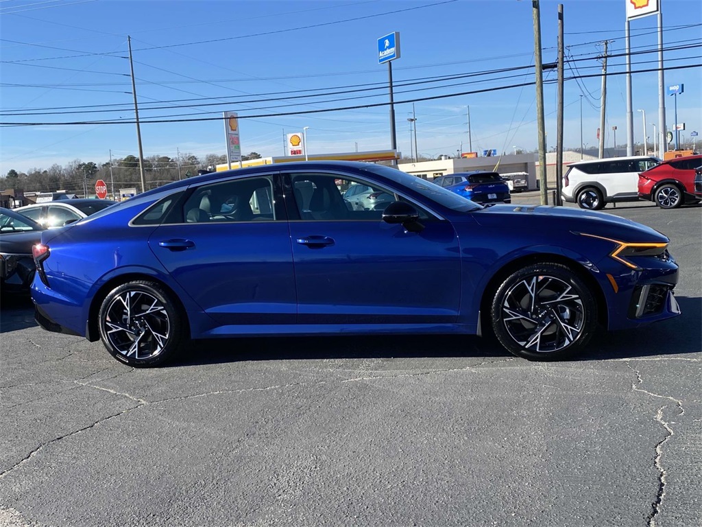 2025 Kia K5 GT-Line photo 2