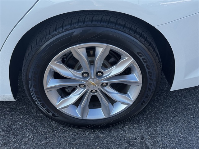 2021 Chevrolet Malibu 1LT photo 11