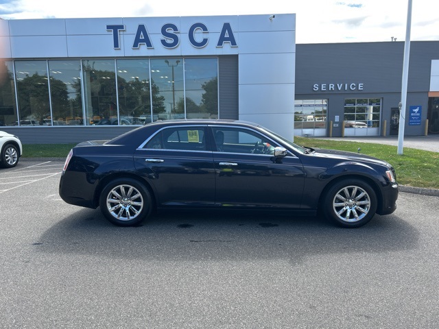 2012 Chrysler 300 Limited photo 6