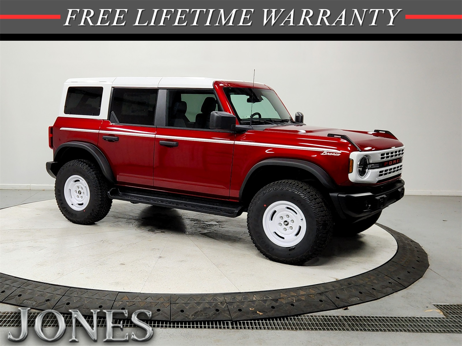2025 Ford Bronco 4-Door Heritage Editon's photo