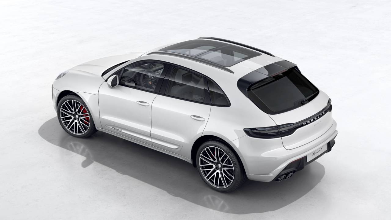 2026 Porsche Macan S photo 4