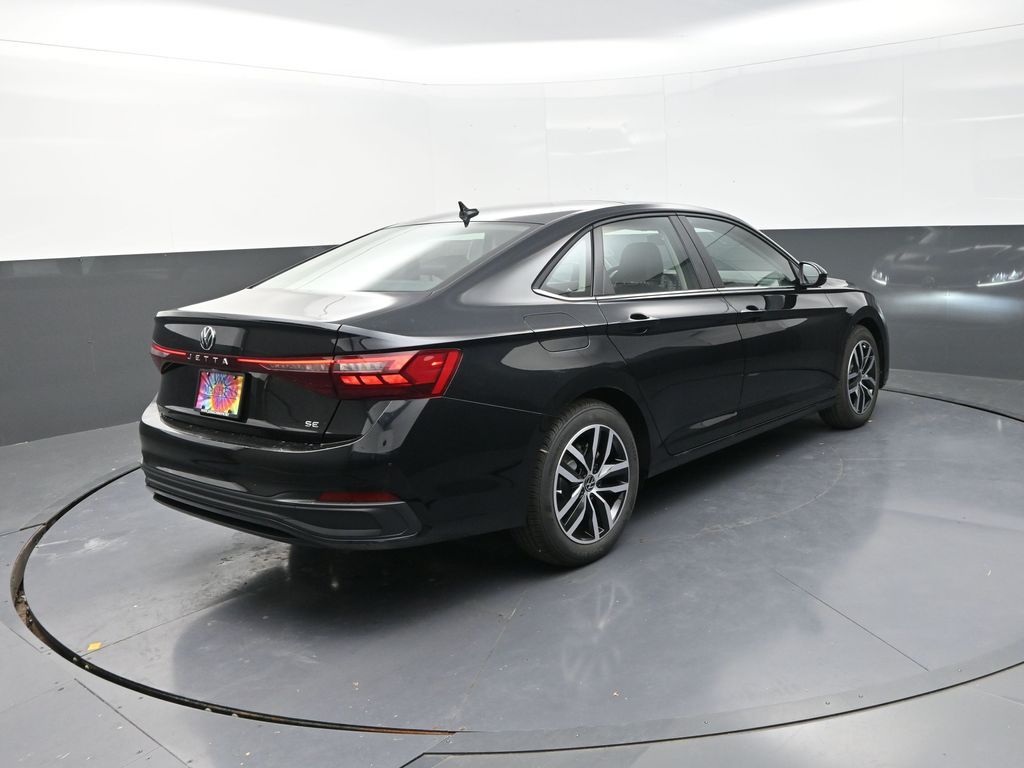 2025 Volkswagen Jetta 1.5T SE photo 7