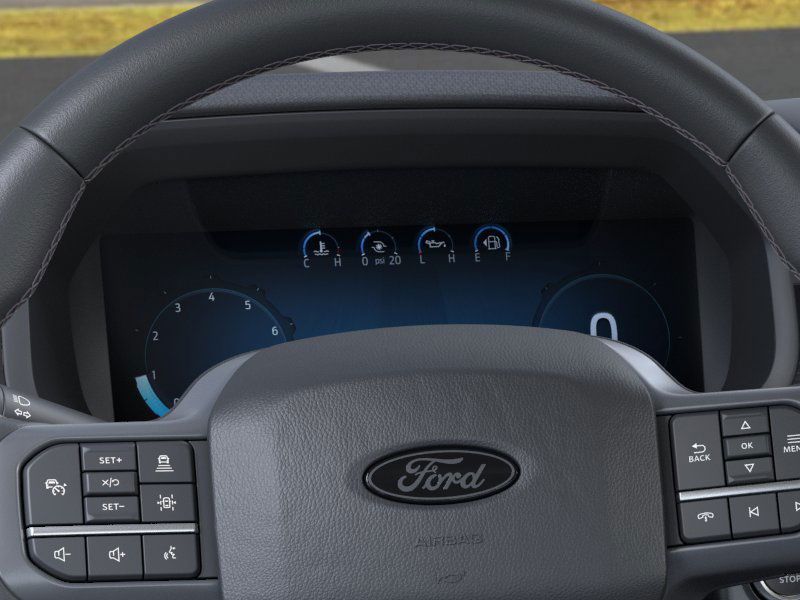 2025 Ford F-150 XLT photo 12