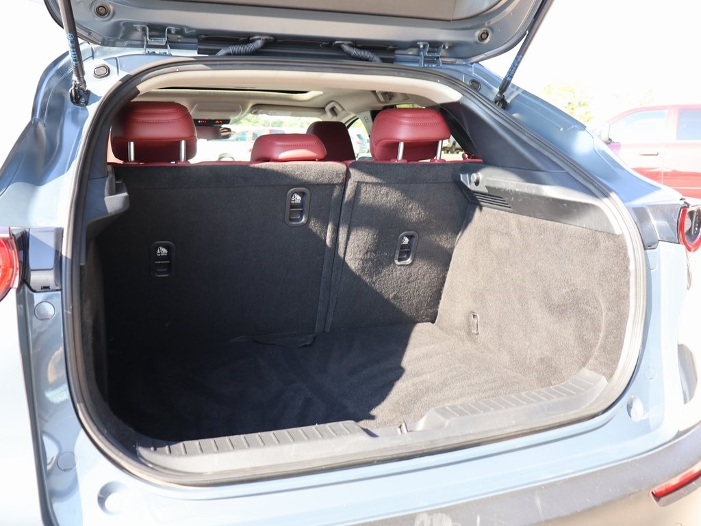 2025 Mazda CX-30 2.5 S Carbon photo 14
