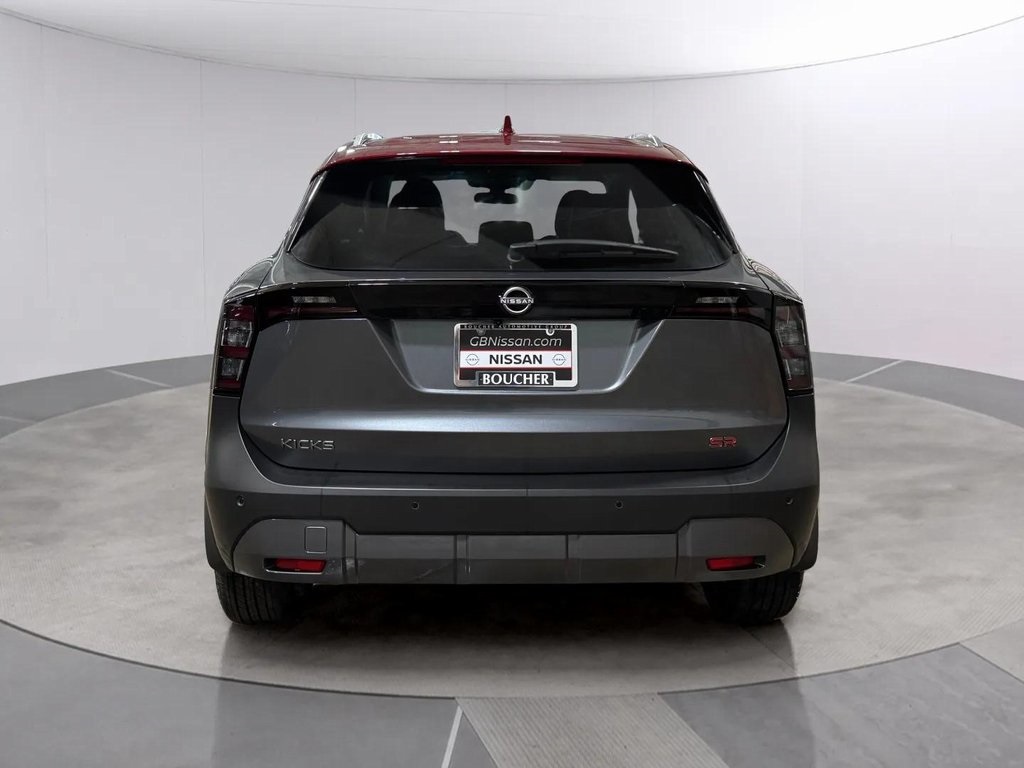 2025 Nissan Kicks SR photo 3