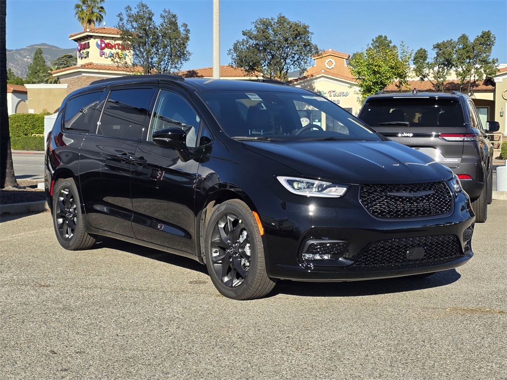 2026 Chrysler Pacifica