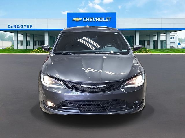Used 2016 Chrysler 200 S with VIN 1C3CCCBB3GN138492 for sale in Kalamazoo, MI
