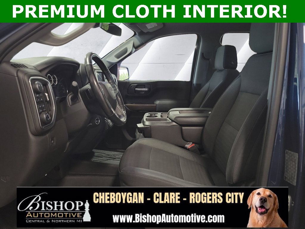 2019 Chevrolet Silverado 1500 RST photo 2
