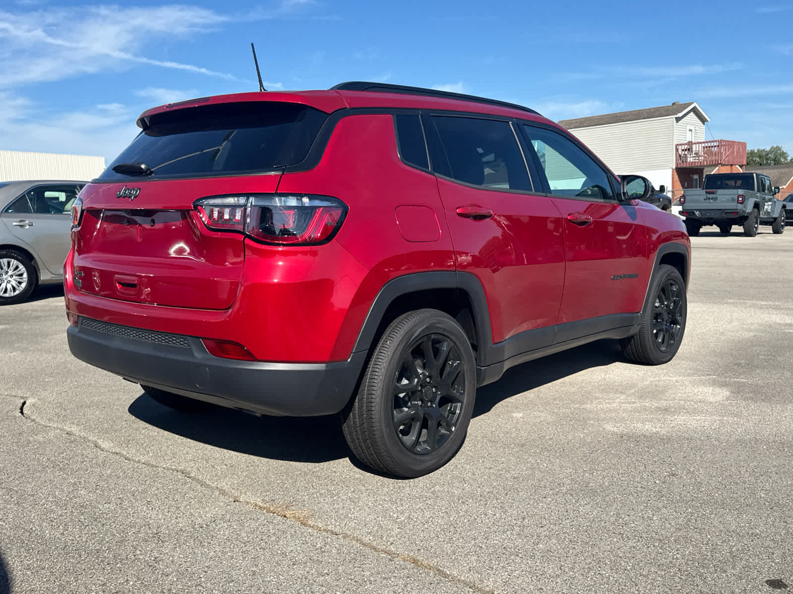 2025 Jeep Compass Latitude photo 3