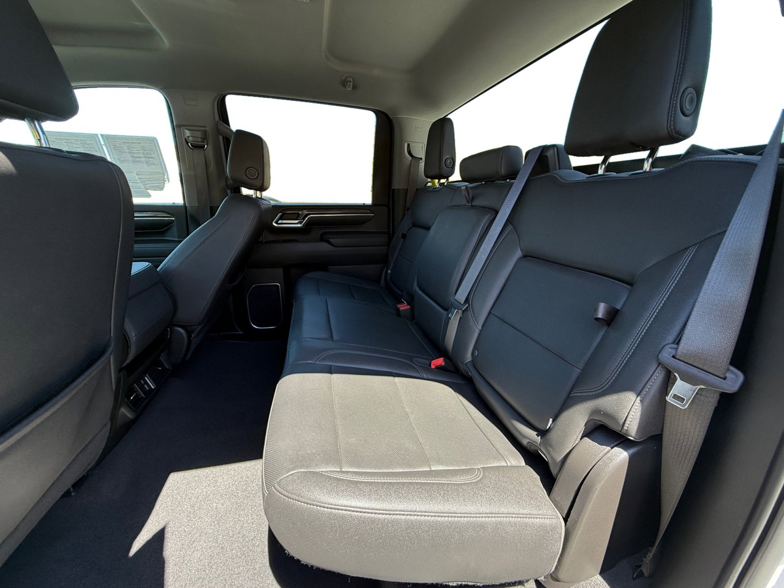 2024 Chevrolet Silverado 2500HD LTZ photo 16
