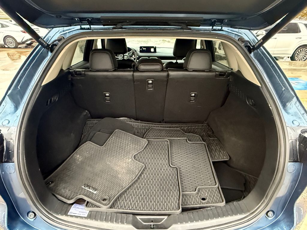 2022 Mazda CX-5 2.5 S Preferred photo 8