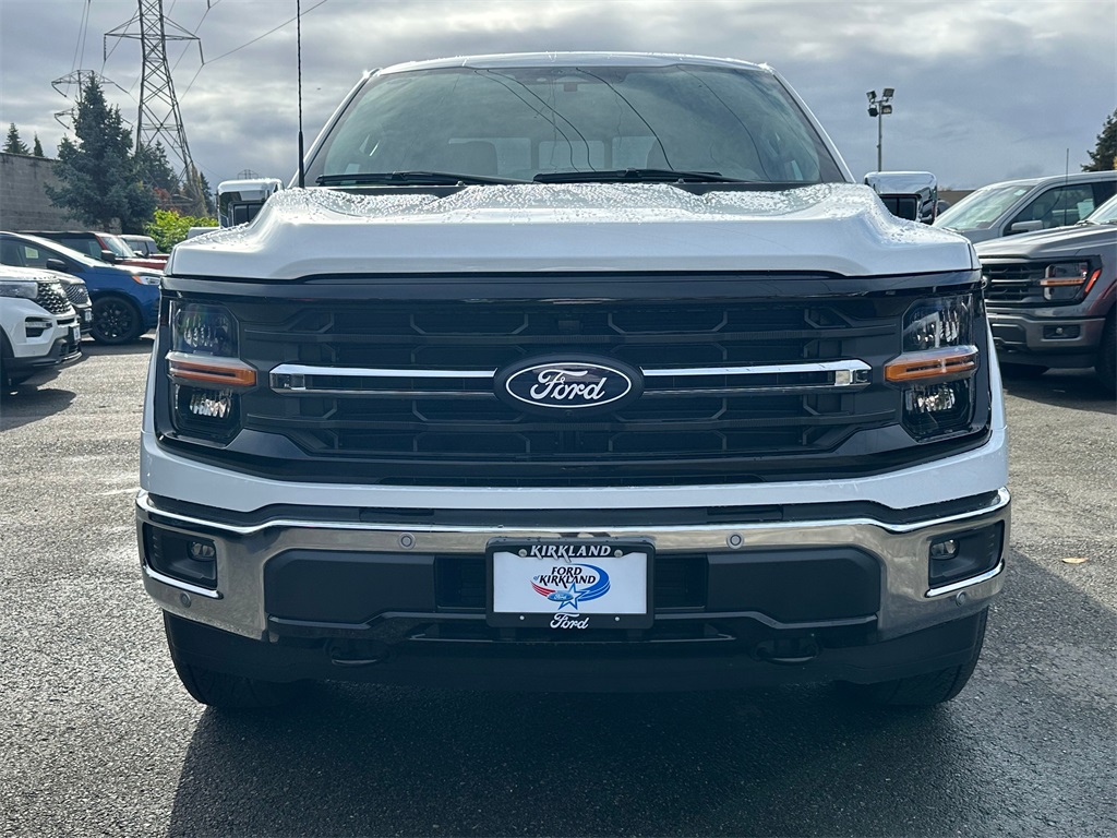 2024 Ford F-150 XLT photo 2