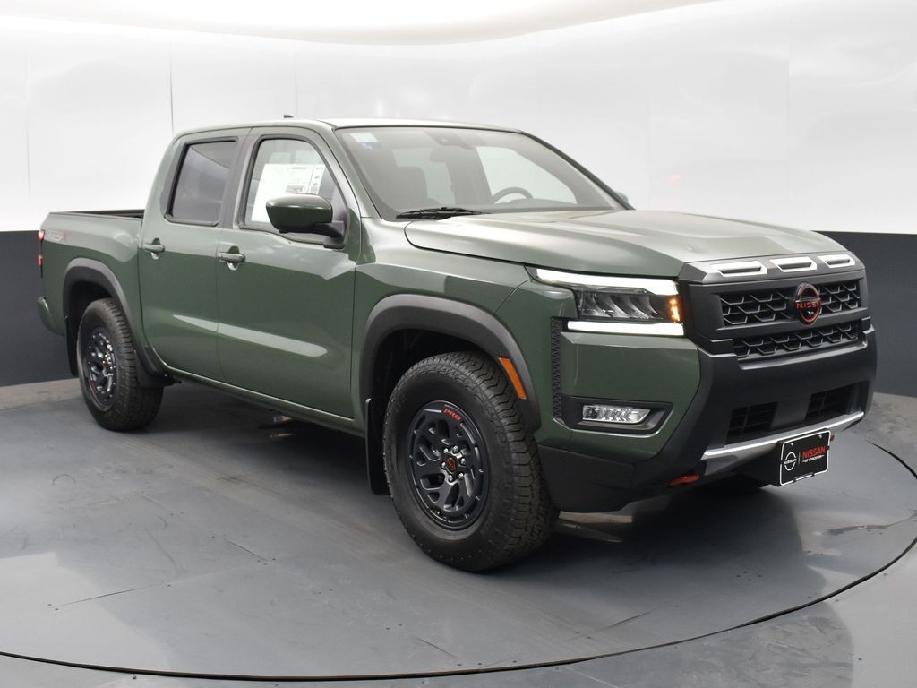 2026 Nissan Frontier PRO-X's photo