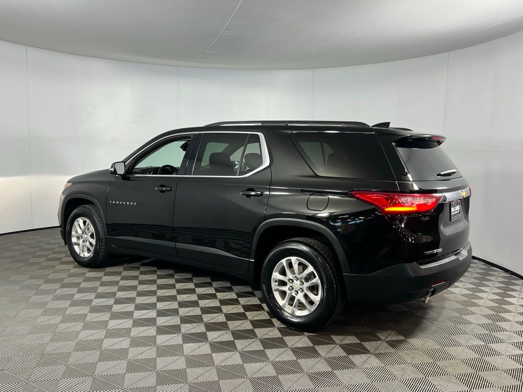 2021 Chevrolet Traverse photo 4