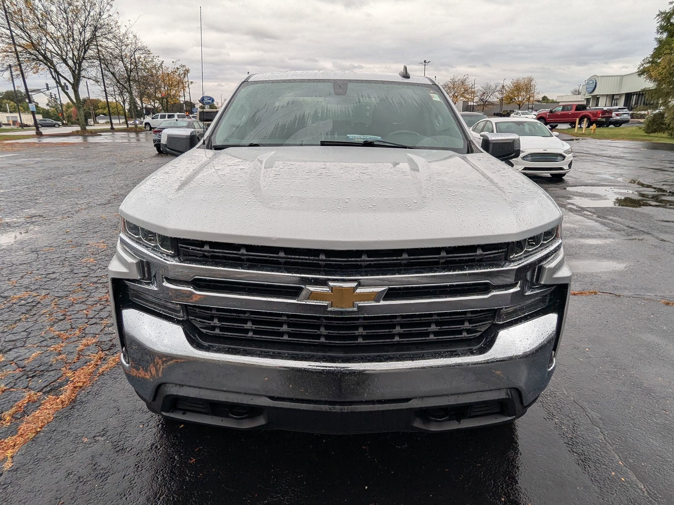 2020 Chevrolet Silverado 1500 LT photo 4