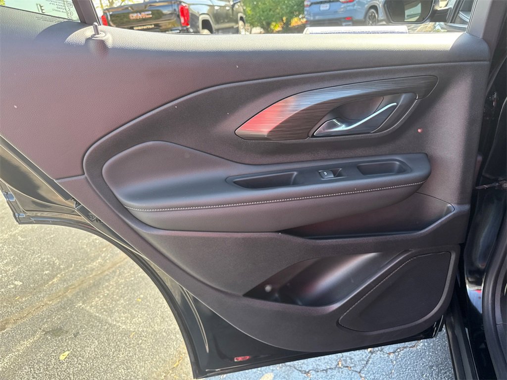 2023 Gmc Terrain SLE photo 28