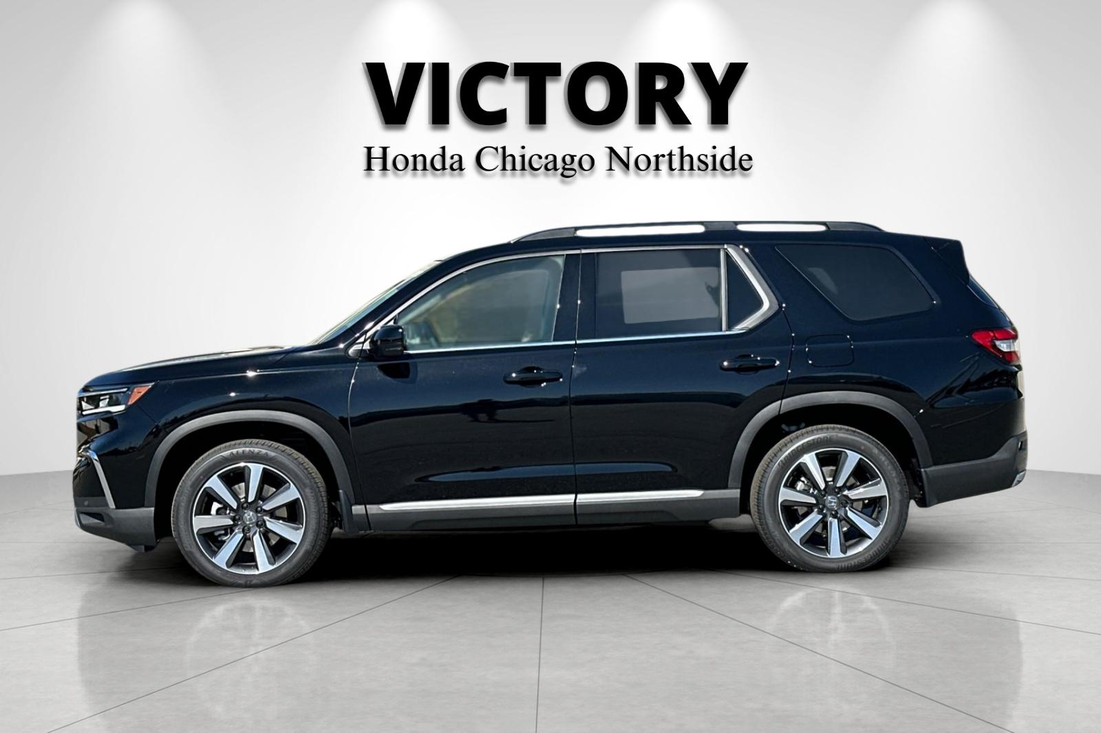 2025 Honda Pilot Touring photo 2