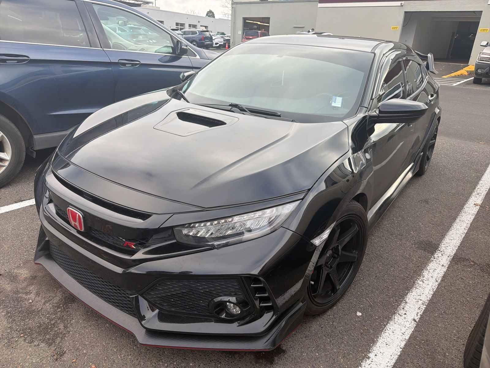 2018 Honda Civic Hatchback Type-R's photo