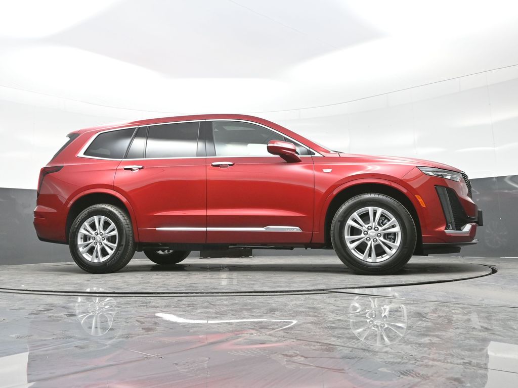 2025 Cadillac XT6 Luxury photo 22