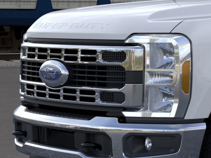 2025 Ford F-250 XLT photo 12