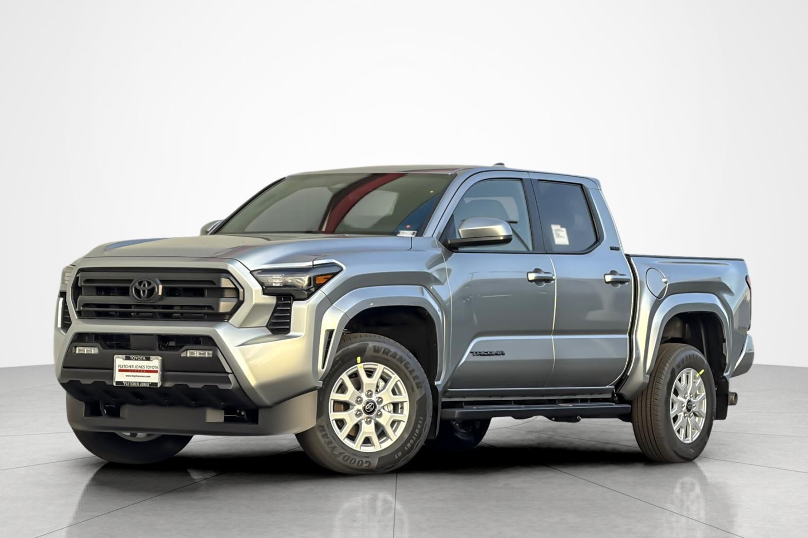2026 Toyota Tacoma SR5's photo