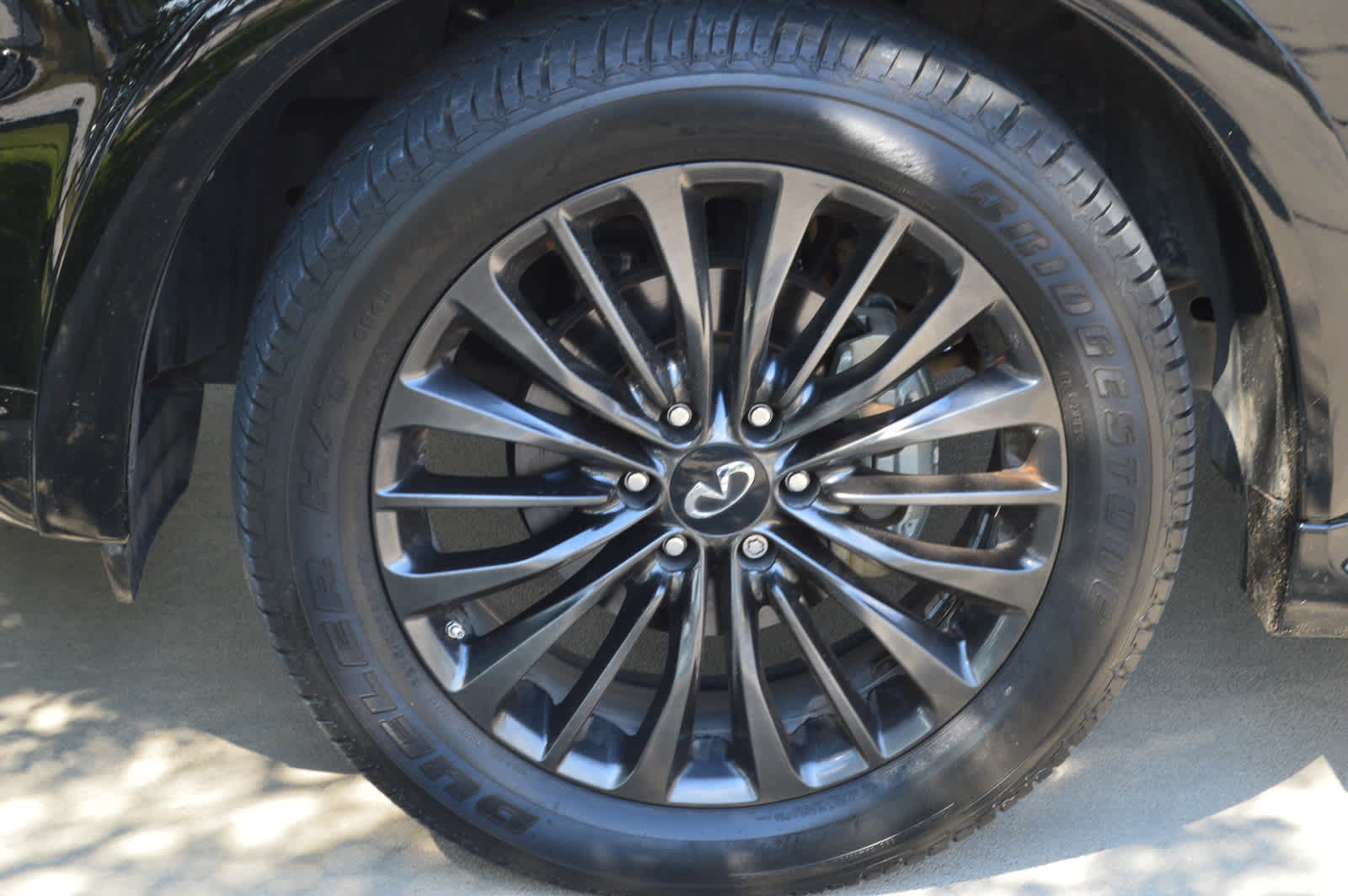 2022 Infiniti QX80 Sensory photo 9