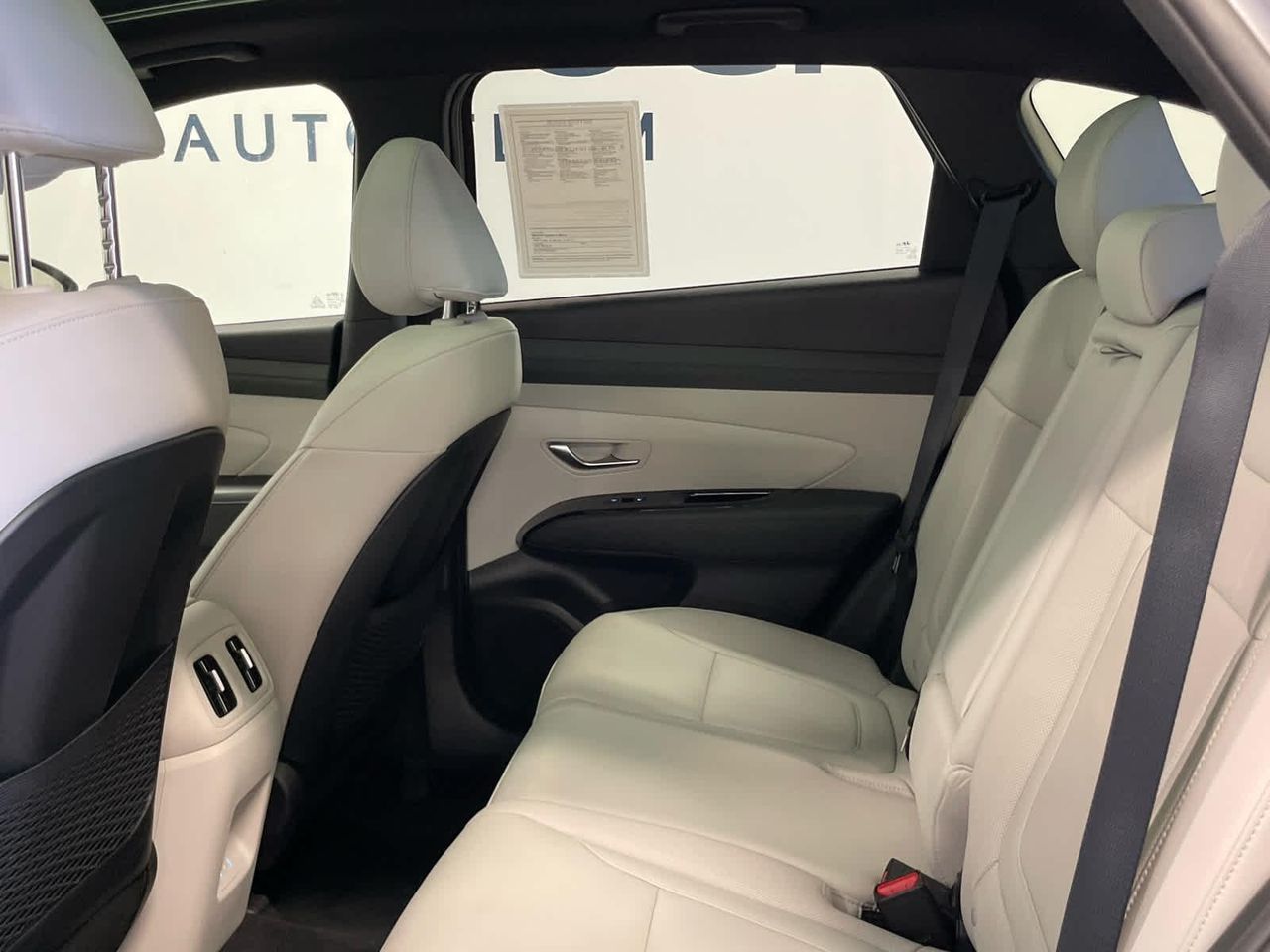 2025 Hyundai Tucson Limited photo 20
