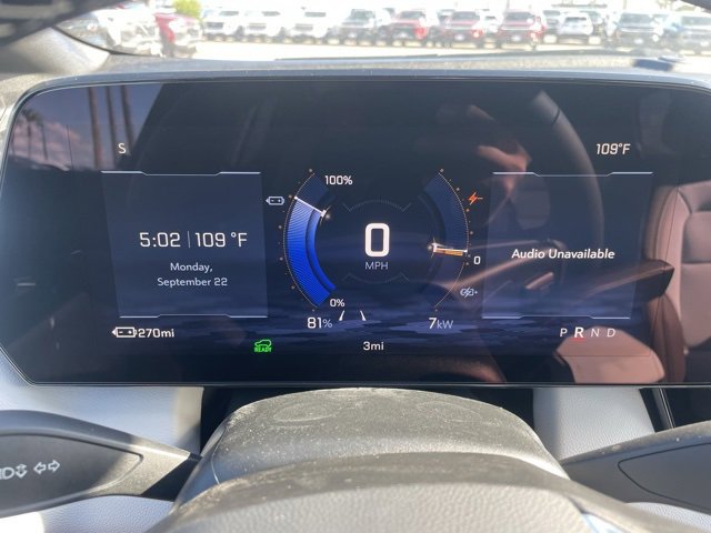 2026 Chevrolet Equinox EV 1LT photo 11