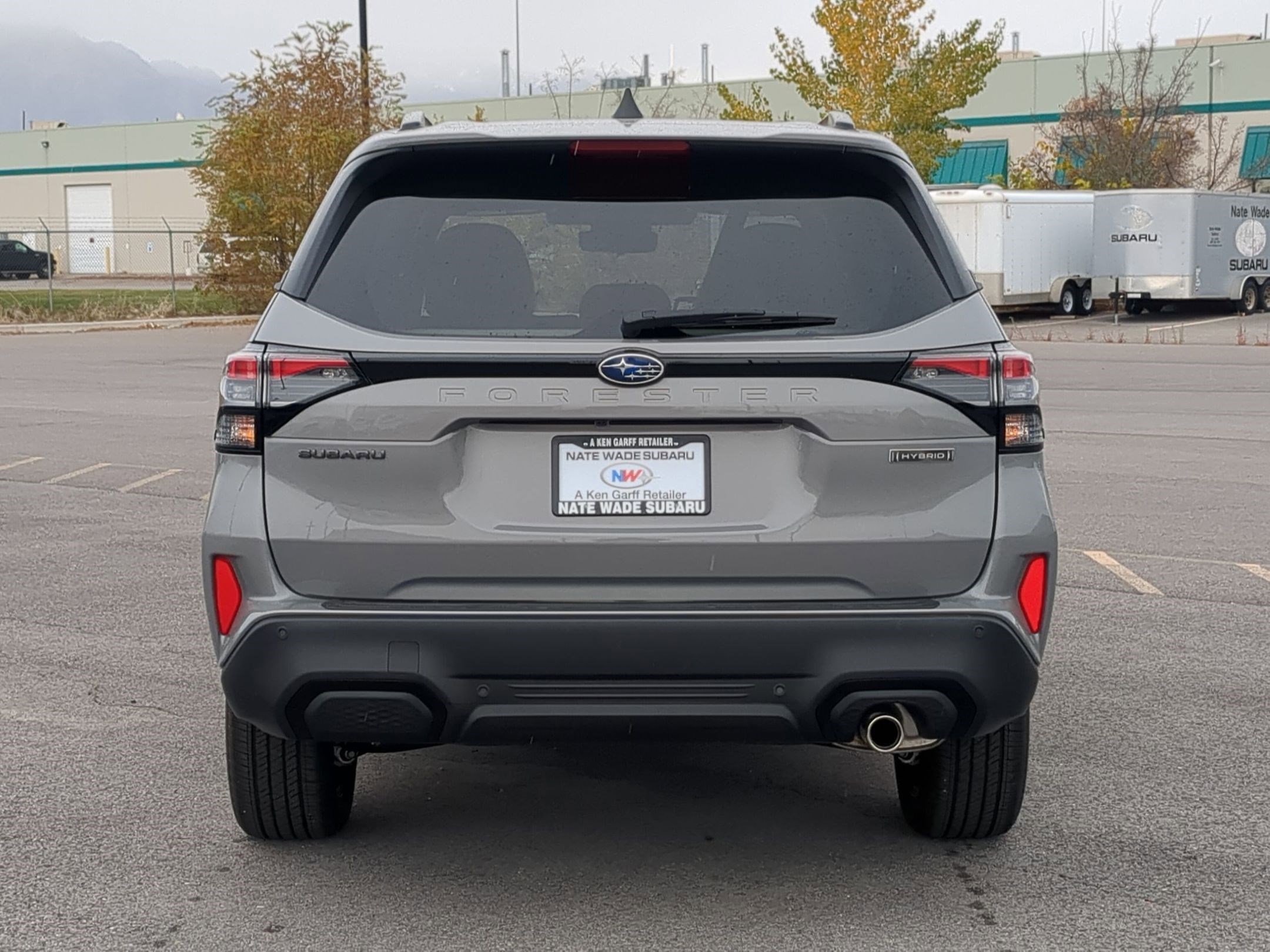 2025 Subaru Forester Touring photo 4