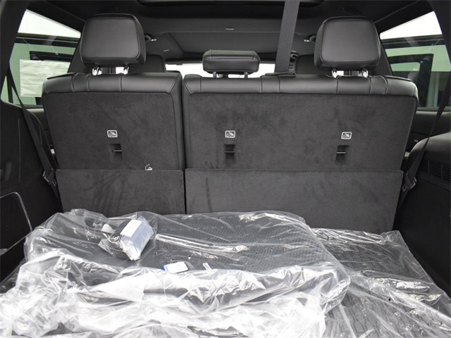2025 Jeep Wagoneer Overland photo 4