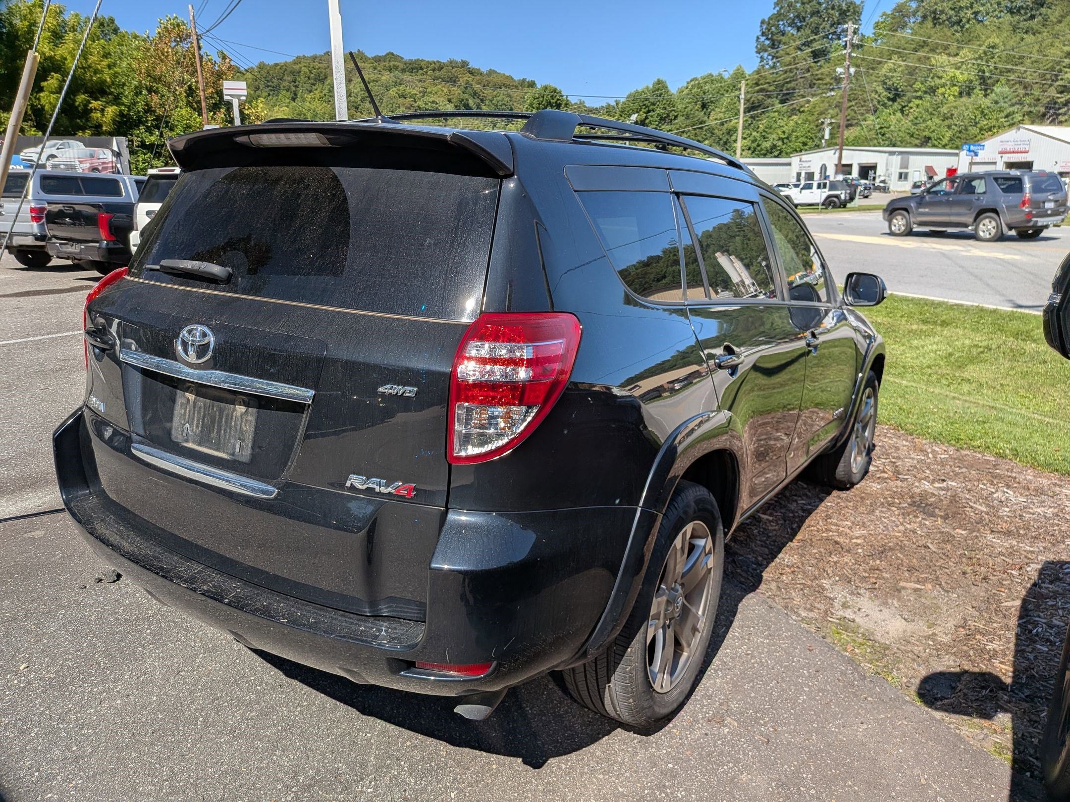 2010 Toyota RAV4 Sport photo 5