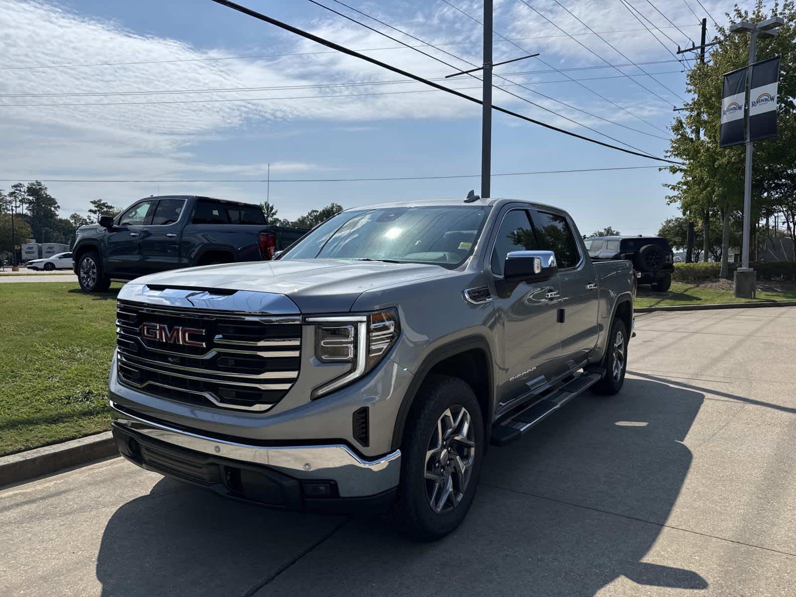 2026 Gmc Sierra 1500 SLT photo 3