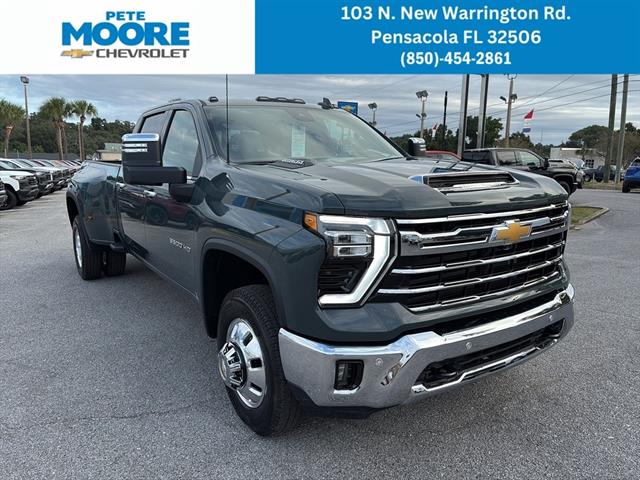 2026 Chevrolet Silverado 3500HD LTZ's photo