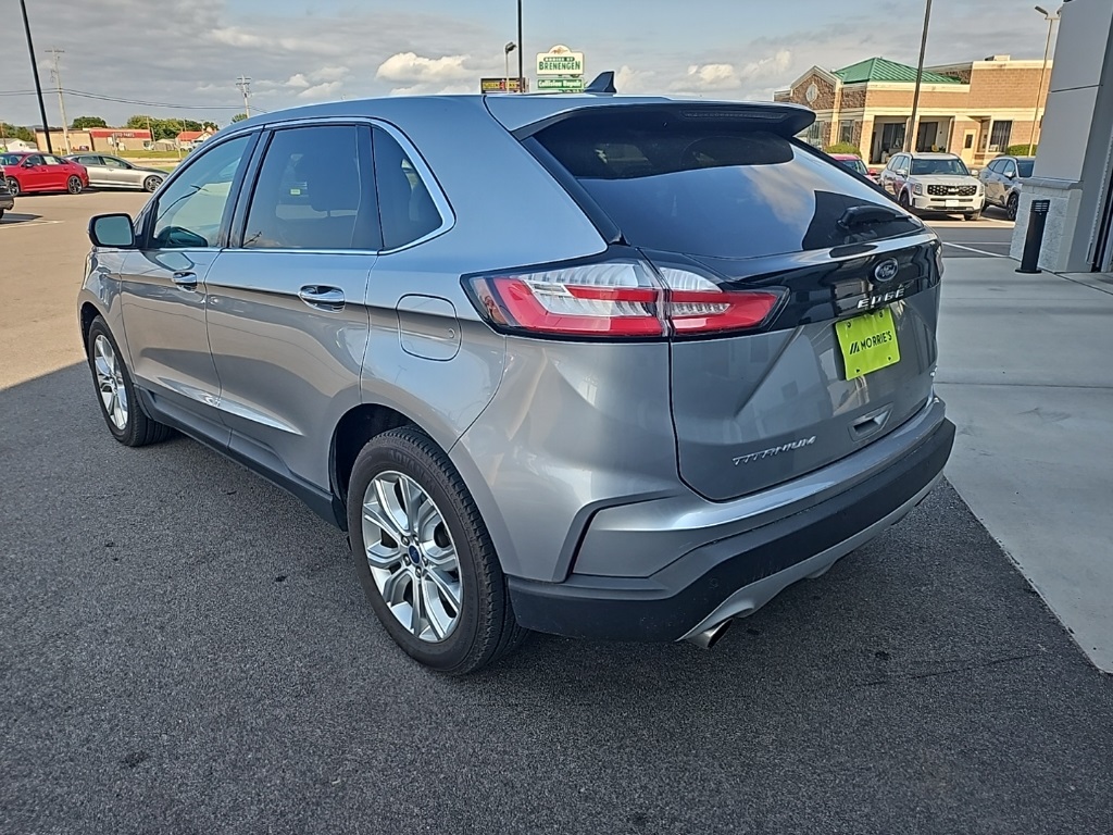 2022 Ford Edge Titanium photo 8