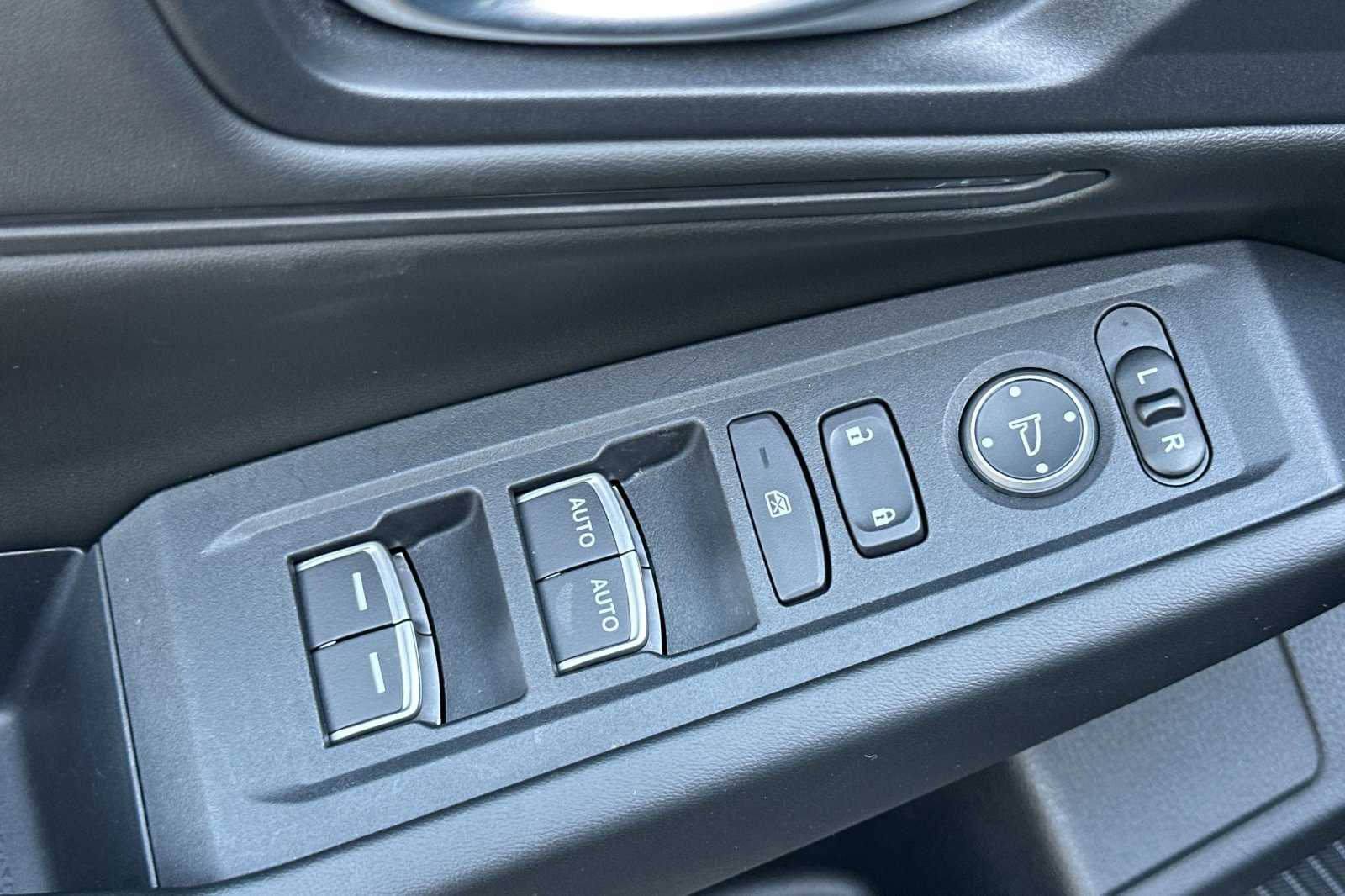 2023 Honda Accord EX photo 12
