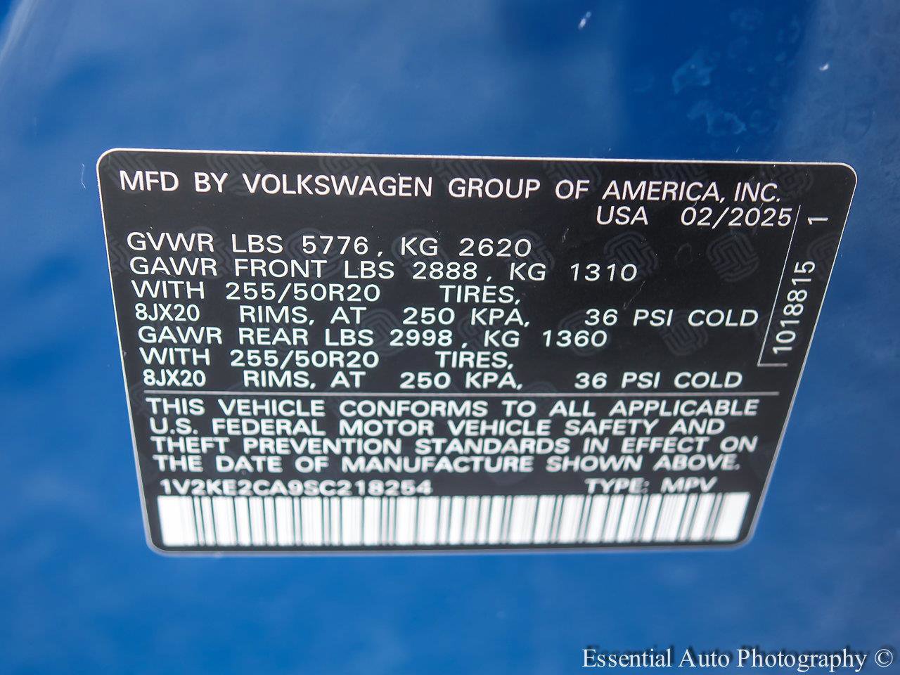 2025 VOLKSWAGEN ATLAS CROSS SPORT - Image 25