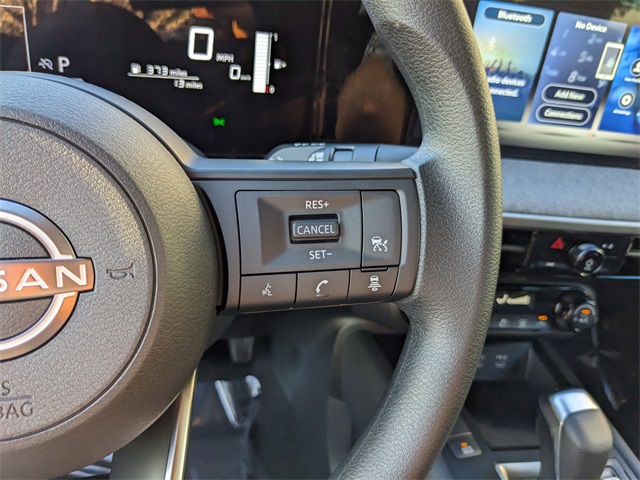 2026 Nissan Kicks SV photo 21