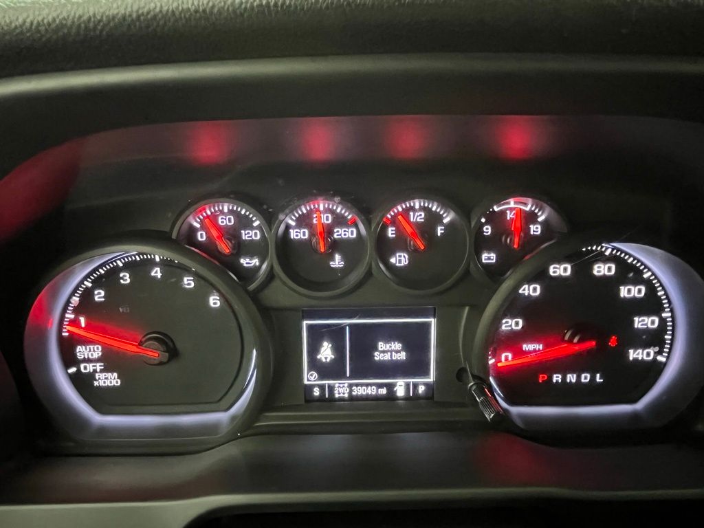 2022 Chevrolet Silverado 1500 Custom photo 11
