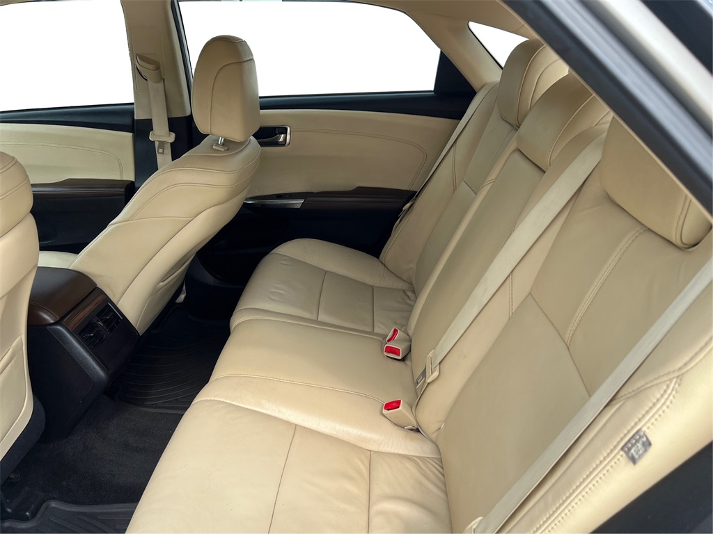 2014 Toyota Avalon XLE photo 10